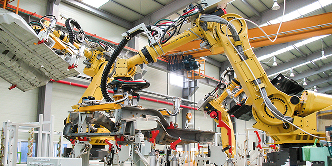 File:Robotic arm.jpg