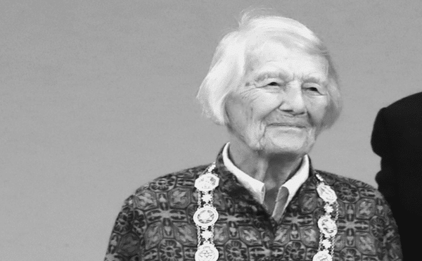 File:Isabel Crook.png