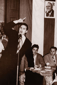 Archivo:Fidel en un mitin electoral .jpg