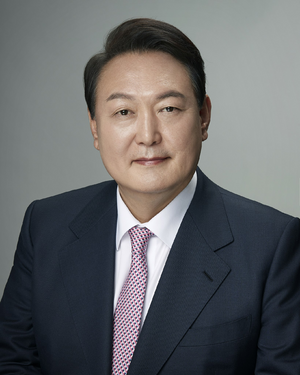 Yoon Suk Yeol.png